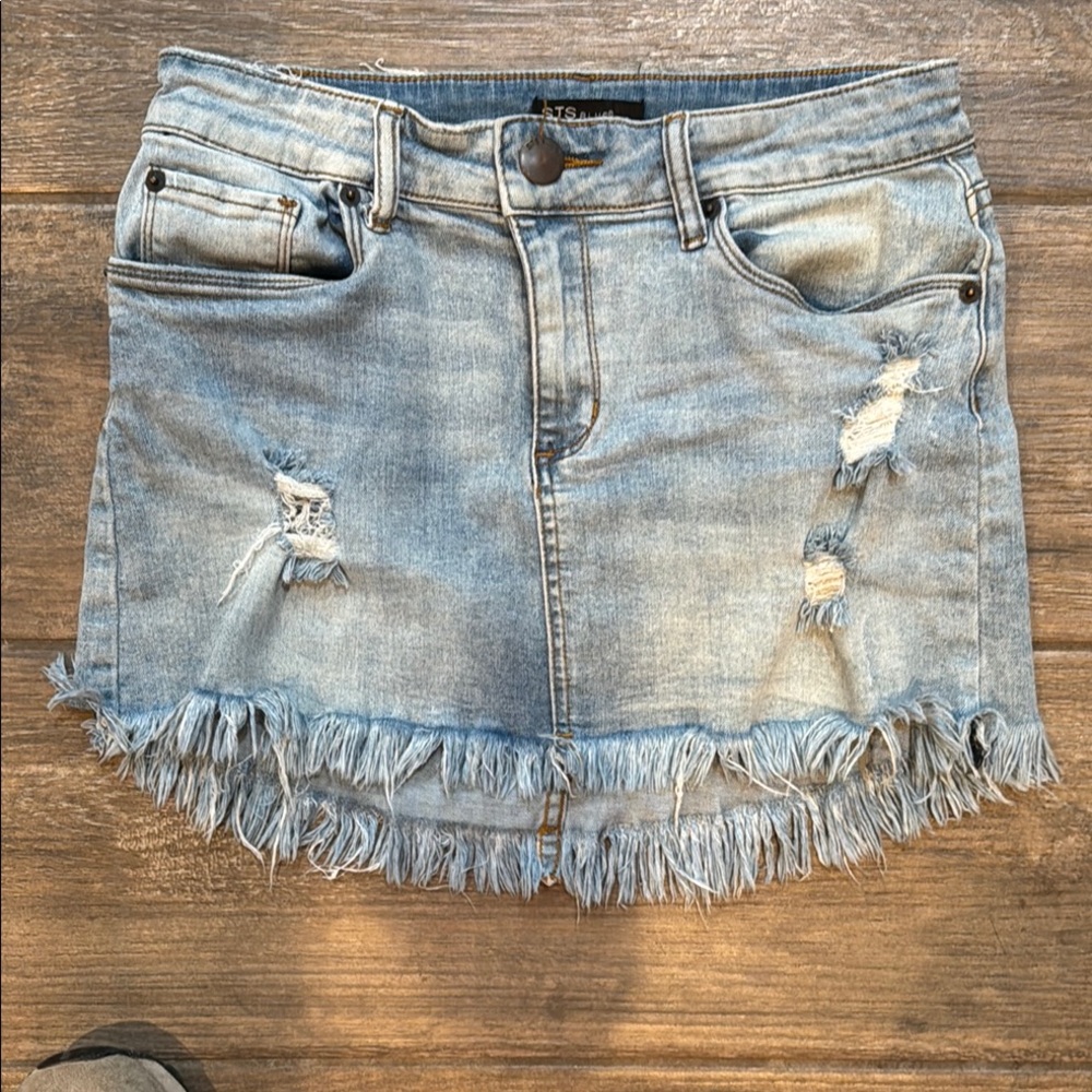 STS Blue Ruffled Mini Skirt Casual Resort Wear